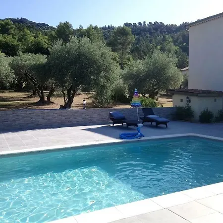 Apartment T2 Avec Acces Piscine Volonne